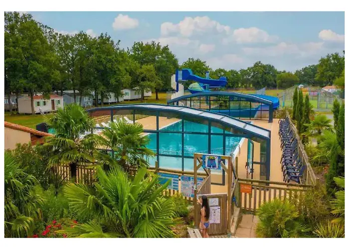 Mobil-home 6 Pers - Coeur De Vendee - Puydufou La Boissière-de-Montaigu