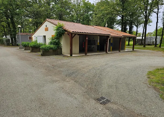 Mobil-home 6 Pers - Coeur De Vendee - Puydufou *